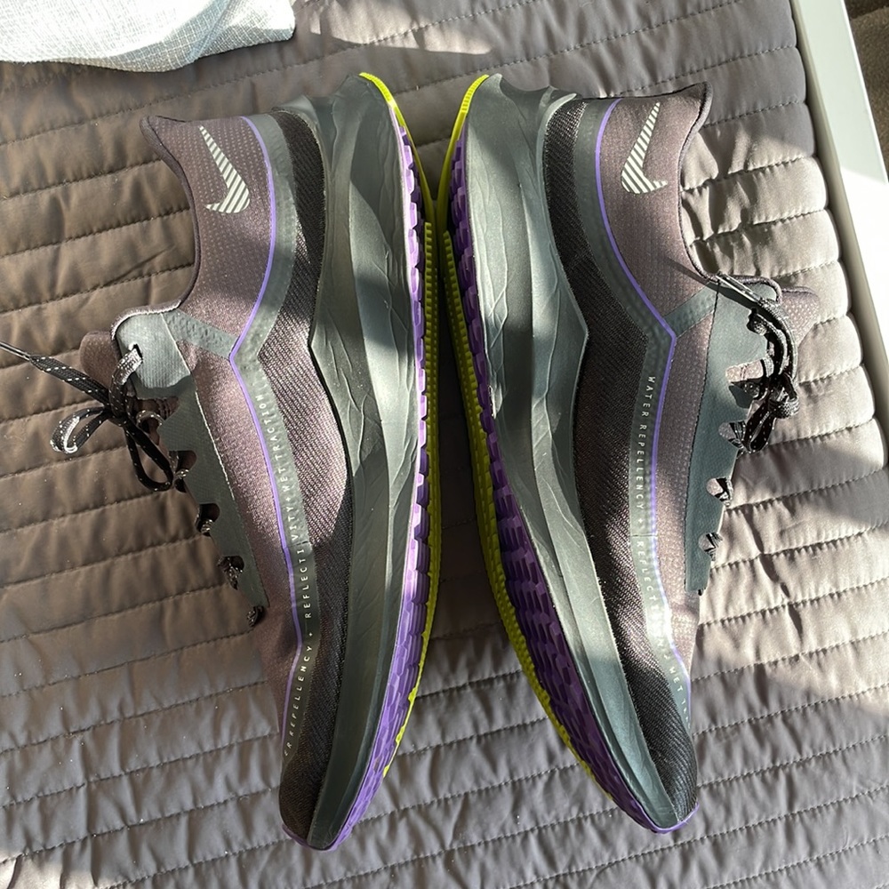 Nike Zoom Winflo 6 Shield - Picture 5 of 11